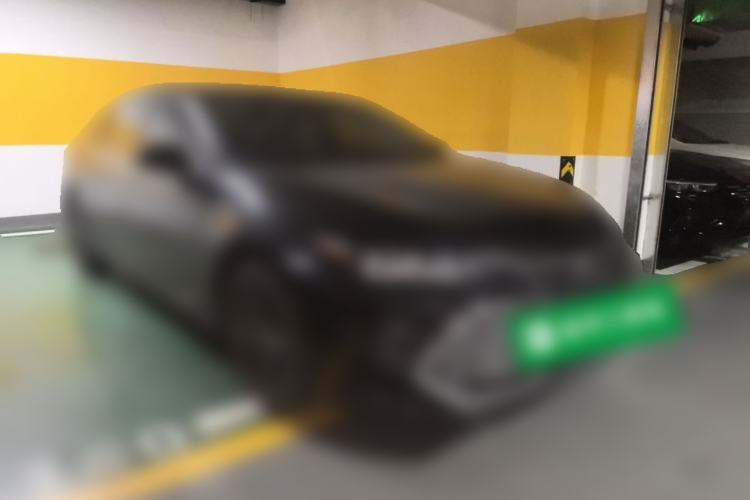 Used Toyota Avalon 2019 2.0L XLE Premium Edition China VI Front Right 45 Deg