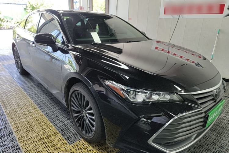 Used Toyota Avalon 2019 2.0L XLE Premium Edition China VI Front Right 45 Deg