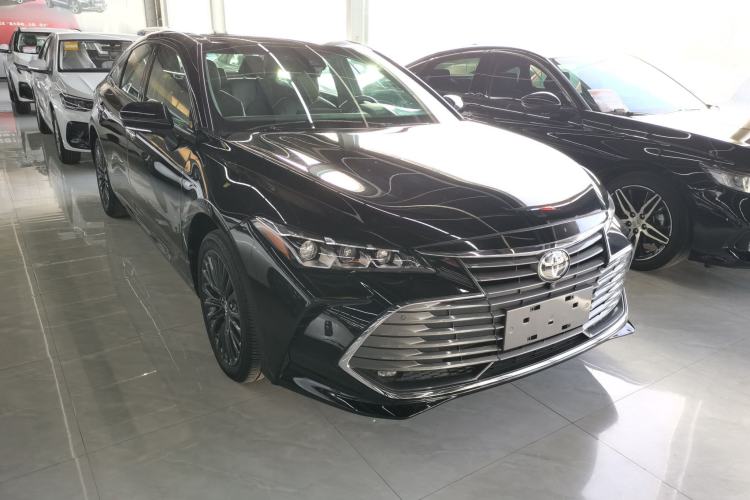 Used Toyota Avalon 2019 2.0L XLE Premium Edition China VI Front Right 45 Deg