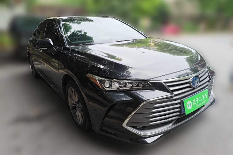 Used Toyota Avalon 2019 Dual-Engine 2.5L Luxury Edition China VI Standard Front Right 45 Deg