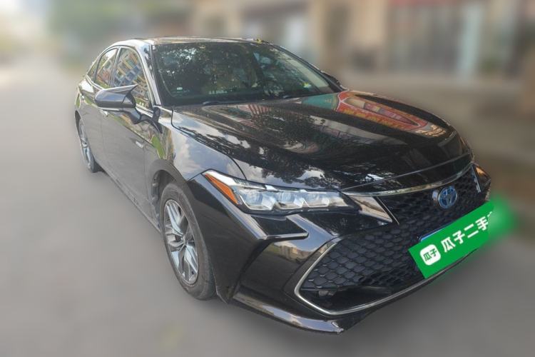 Used Toyota Avalon 2019 Dual-Engine 2.5L Luxury Edition China VI Standard Front Right 45 Deg