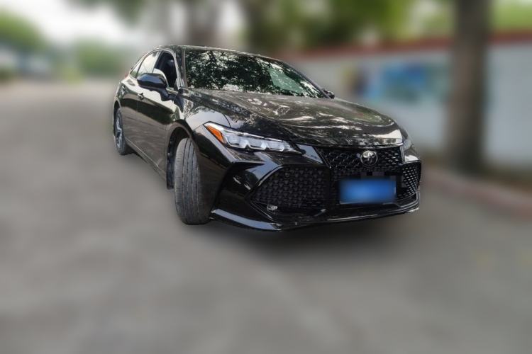 Used Toyota Avalon 2019 2.0L Luxury Edition China VI Standard Front Right 45 Deg