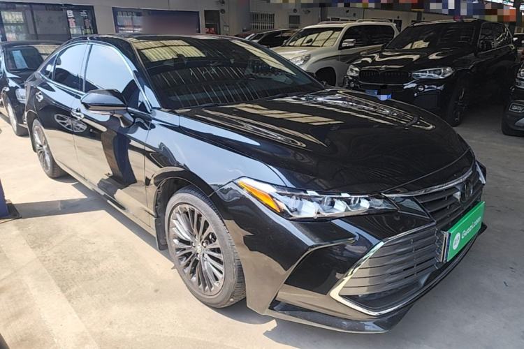 Used Toyota Avalon 2019 2.0L XLE Premium Edition China VI Front Right 45 Deg