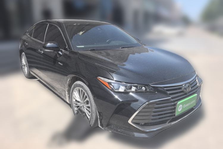 Used Toyota Avalon 2019 Dual-Engine 2.5L XLE Prestige Version China VI Standard Front Right 45 Deg