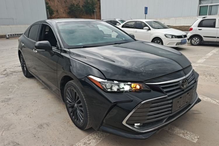 Used Toyota Avalon 2019 2.0L XLE Premium Edition China VI Front Right 45 Deg