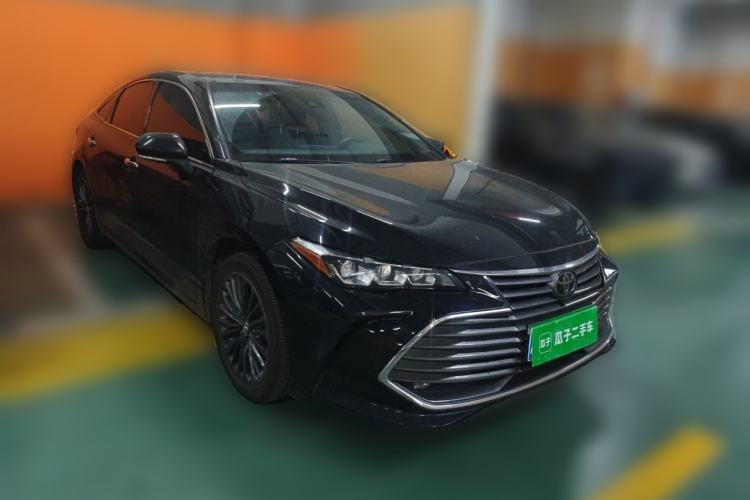 Used Toyota Avalon 2019 2.0L XLE Premium Edition China VI Front Right 45 Deg