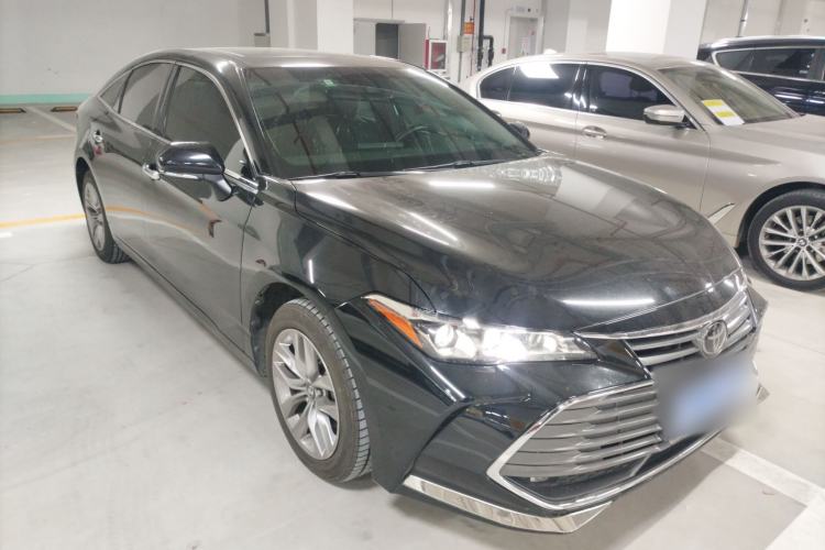 Used Toyota Avalon 2019 2.0L Luxury Edition China VI Standard Front Right 45 Deg
