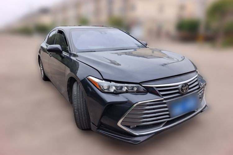 Used Toyota Avalon 2019 2.0L Ambition Edition China VI Front Right 45 Deg