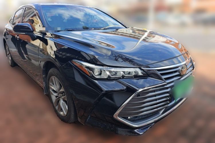 Used Toyota Avalon 2019 2.5L Ambition Version China VI Standard Front Right 45 Deg