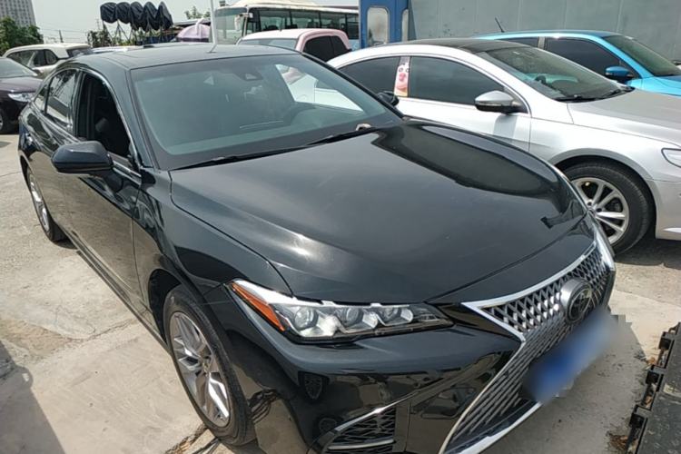 Used Toyota Avalon 2019 2.0L Luxury Edition China VI Standard Front Right 45 Deg
