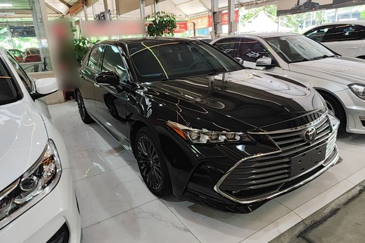 Used Toyota Avalon 2019 2.0L XLE Premium Edition China VI Front Right 45 Deg