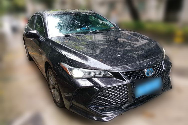 Used Toyota Avalon 2019 Dual-Engine 2.5L Luxury Edition China VI Standard Front Right 45 Deg