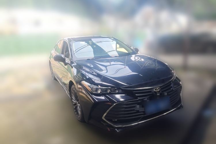 Used Toyota Avalon 2019 2.0L XLE Premium Edition China VI Front Right 45 Deg