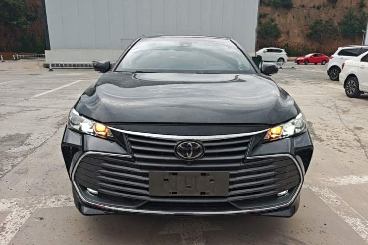 Used Toyota Avalon 2019 2.0L XLE Premium Edition China VI Front