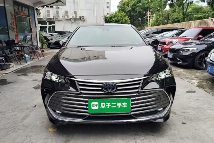 Used Toyota Avalon 2019 Dual-Engine 2.5L Luxury Edition China VI Standard Front