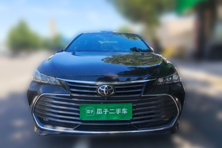 Used Toyota Avalon 2019 2.5L Touring Premium Version China VI Standard Front