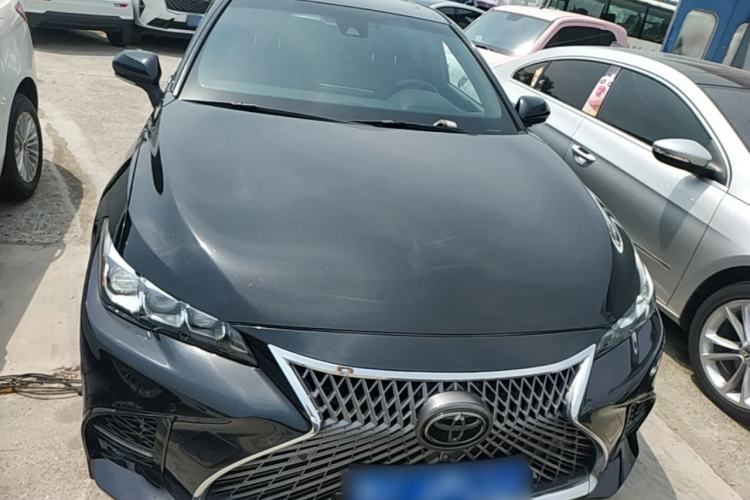 Used Toyota Avalon 2019 2.0L Luxury Edition China VI Standard Front