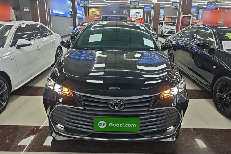 Used Toyota Avalon 2019 2.0L Luxury Edition China VI Standard Front