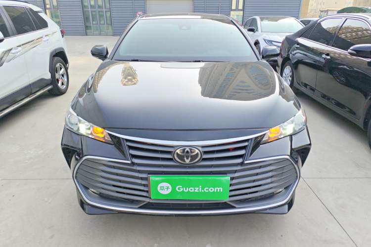 Used Toyota Avalon 2019 2.0L Ambition Edition China VI Front