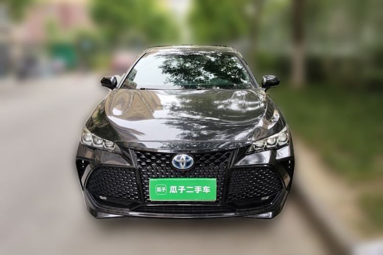 Used Toyota Avalon 2019 Dual-Engine 2.5L Luxury Edition China VI Standard Front