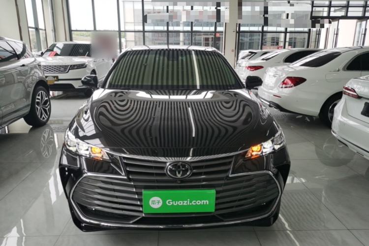 Used Toyota Avalon 2019 2.5L Touring Premium Version China VI Standard Front