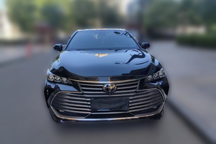 Used Toyota Avalon 2019 2.5L Touring Premium Version China VI Standard Front