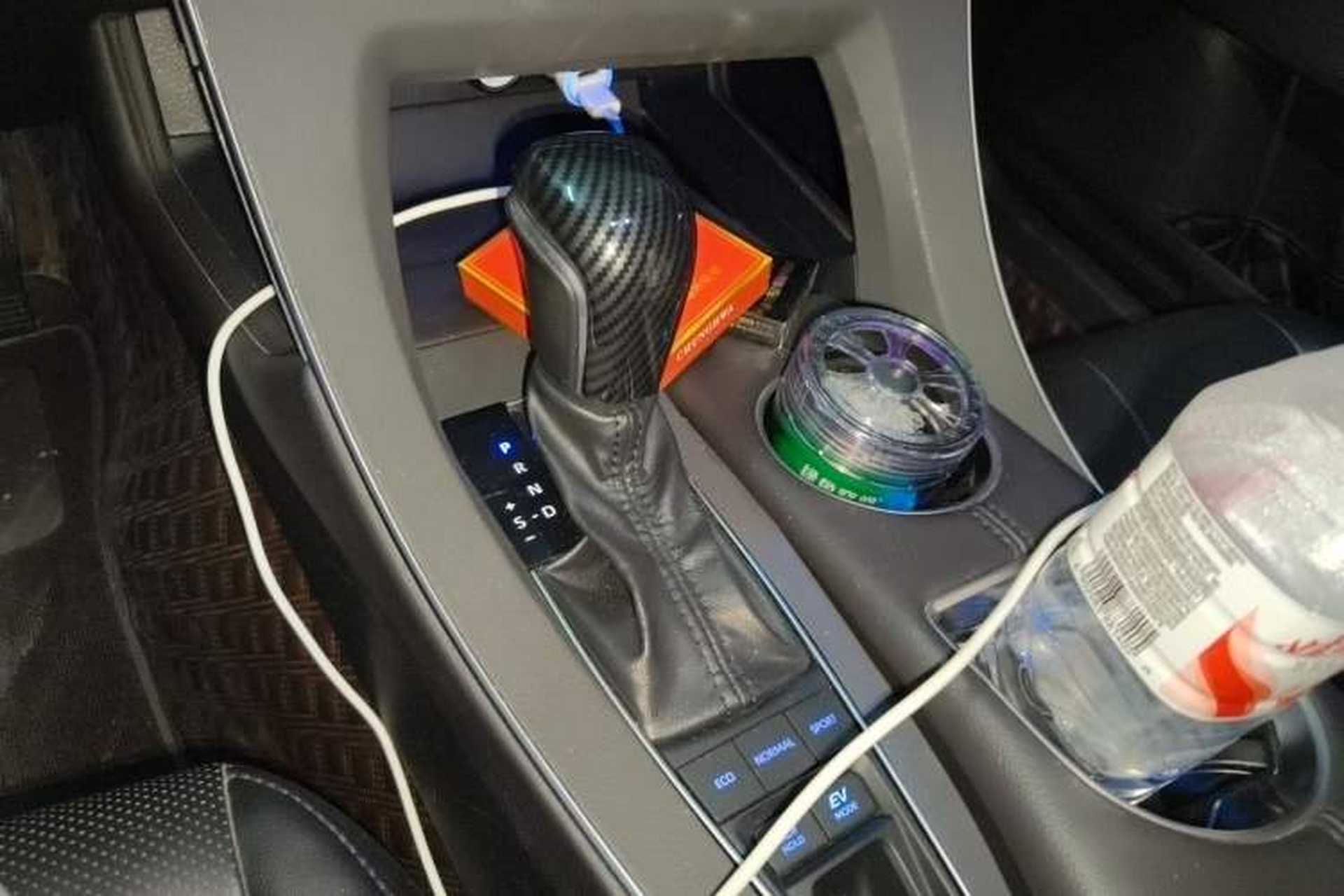 Used Toyota Avalon 2019 Dual-Engine 2.5L Limited Flagship Edition China VI Standard Gear Lever