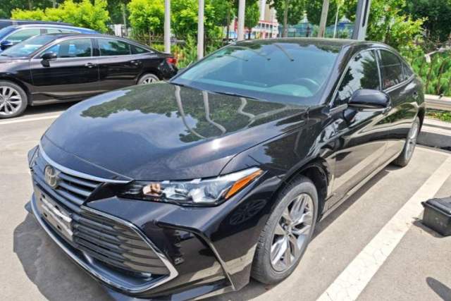 Used Toyota Avalon 2019 2.0L Ambition Edition China VI