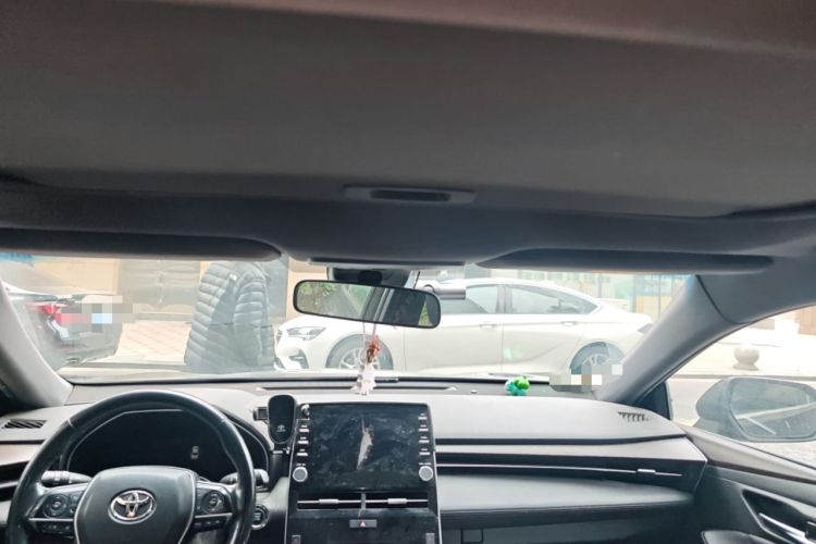 Used Toyota Avalon 2019 2.0L Luxury Edition China VI Standard Headliner