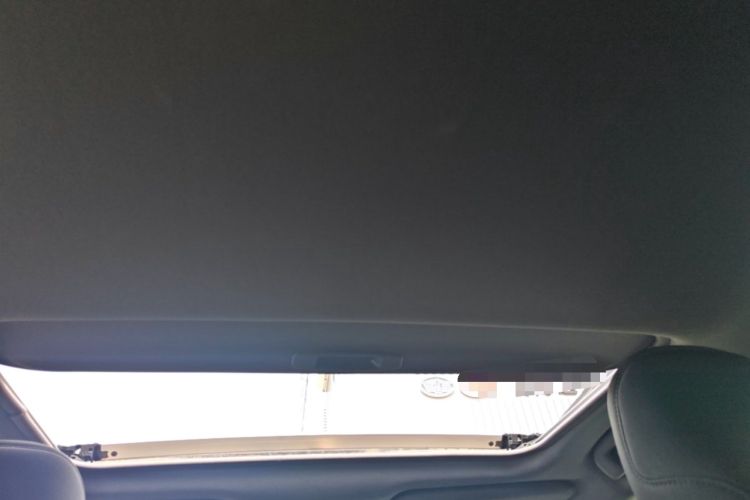 Used Toyota Avalon 2019 2.0L Ambition Edition China VI Headliner