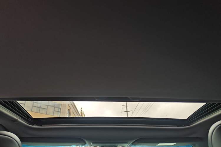 Used Toyota Avalon 2019 2.0L Luxury Edition China VI Standard Headliner