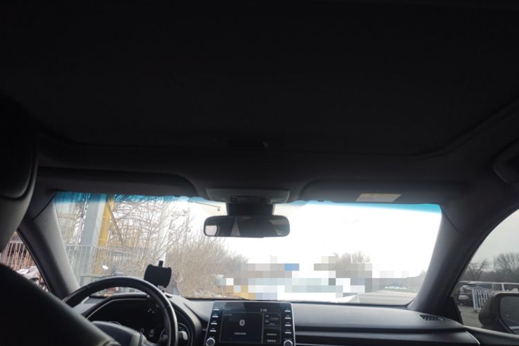 Used Toyota Avalon 2019 2.0L XLE Premium Edition China VI Headliner
