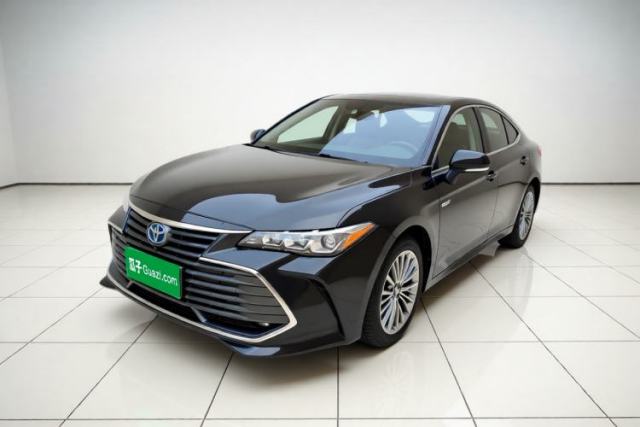 Used Toyota Avalon 2019 Dual-Engine 2.5L XLE Prestige Version China VI Standard