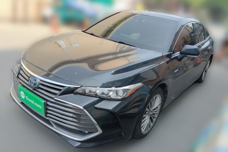 Used Toyota Avalon 2019 Dual-Engine 2.5L XLE Prestige Version China VI Standard Guazi used car, China used car export, Used car for sale, Used cars, Cheapest cars for sale