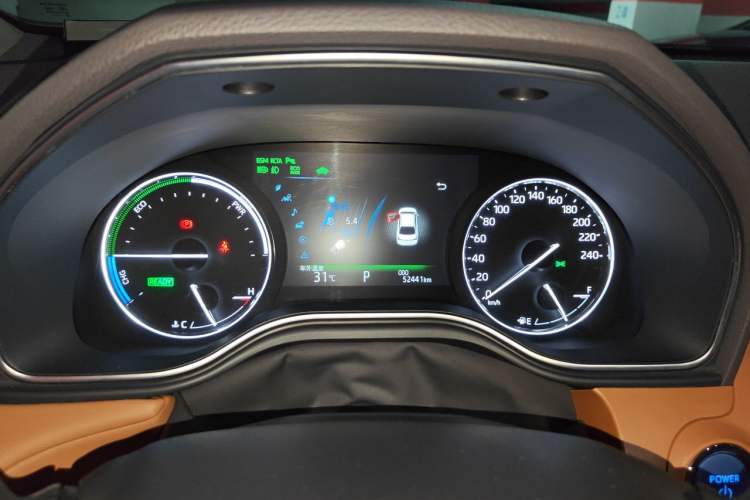 Used Toyota Avalon 2019 Dual-Engine 2.5L Limited Flagship Edition China VI Standard Instrument Cluster