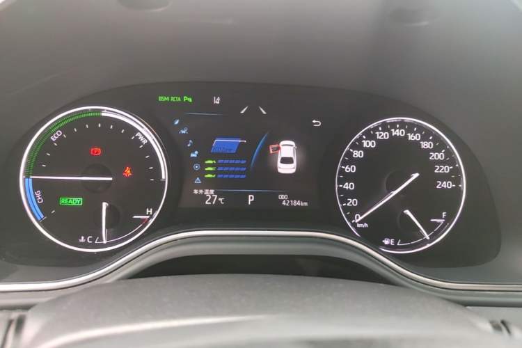 Used Toyota Avalon 2019 Dual-Engine 2.5L XLE Prestige Version China VI Standard Instrument Cluster