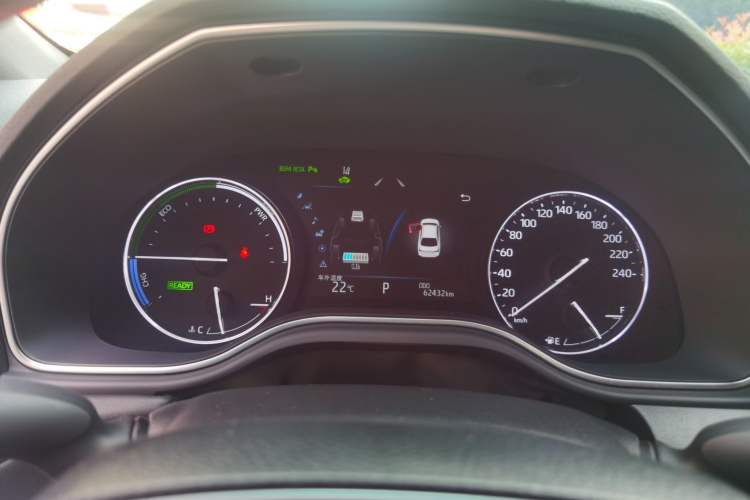 Used Toyota Avalon 2019 Dual-Engine 2.5L XLE Prestige Version China VI Standard Instrument Cluster