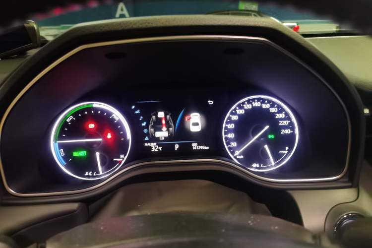 Used Toyota Avalon 2019 Dual-Engine 2.5L Luxury Edition China VI Standard Instrument Cluster