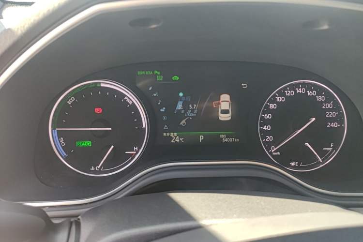 Used Toyota Avalon 2019 Dual-Engine 2.5L XLE Prestige Version China VI Standard Instrument Cluster