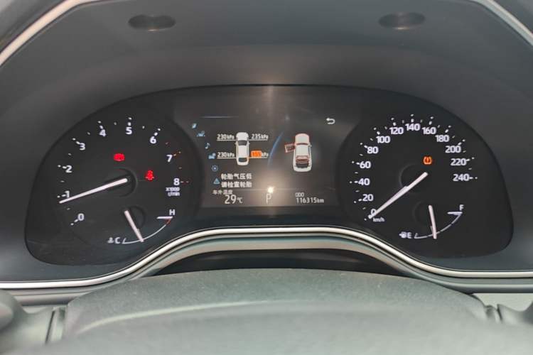 Used Toyota Avalon 2019 2.0L Luxury Edition China VI Standard Instrument Cluster