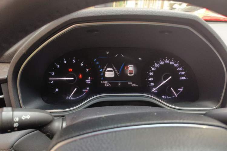 Used Toyota Avalon 2019 2.0L Luxury Edition China VI Standard Instrument Cluster