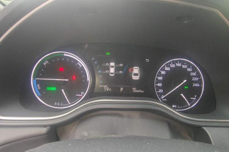Used Toyota Avalon 2019 Dual-Engine 2.5L Luxury Edition China VI Standard Instrument Cluster