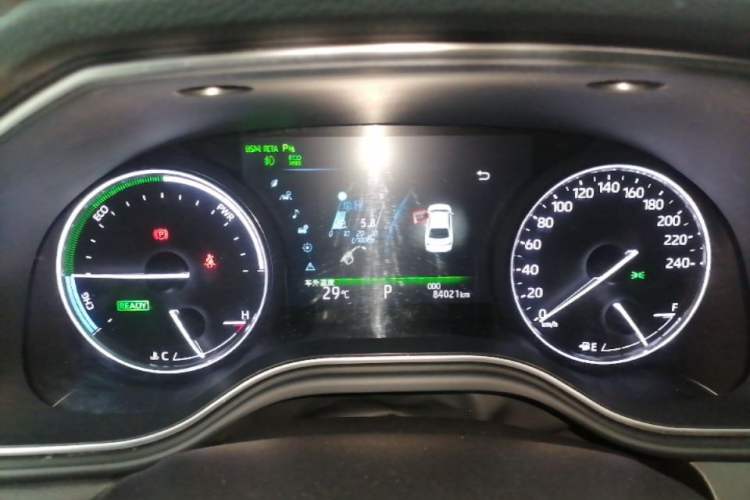 Used Toyota Avalon 2019 Dual-Engine 2.5L XLE Prestige Version China VI Standard Instrument Cluster
