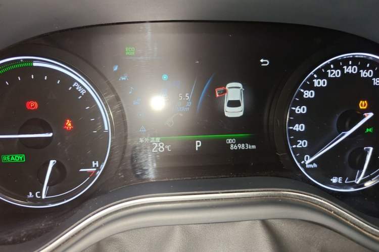 Used Toyota Avalon 2019 Dual-Engine 2.5L Luxury Edition China VI Standard Instrument Cluster