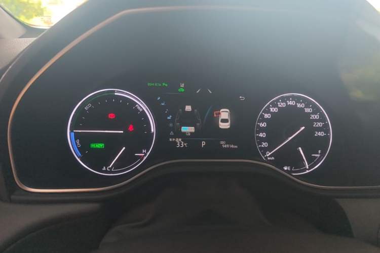 Used Toyota Avalon 2019 Dual-Engine 2.5L XLE Prestige Version China VI Standard Instrument Cluster