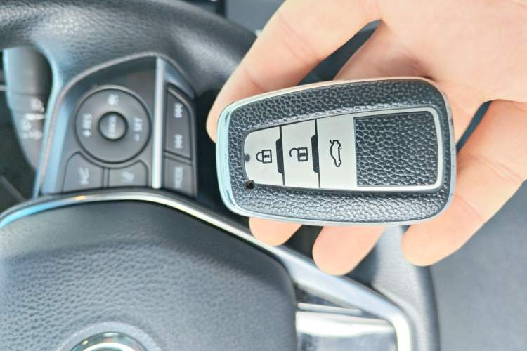 Used Toyota Avalon 2019 2.0L Ambition Edition China VI Interior 1