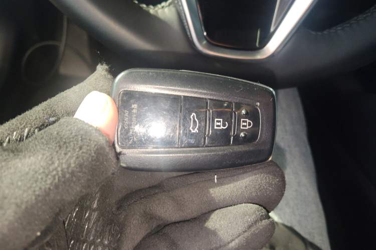 Used Toyota Avalon 2019 2.0L XLE Premium Edition China VI Interior 1