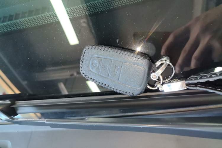 Used Toyota Avalon 2019 2.0L Luxury Edition China VI Standard Interior 1