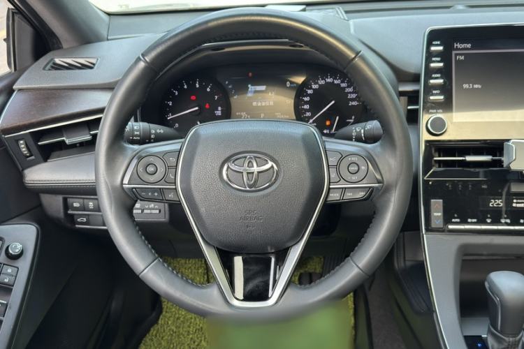 Used Toyota Avalon 2019 2.0L Luxury Edition China VI Standard Interior 10