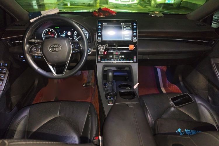 Used Toyota Avalon 2019 2.0L XLE Premium Edition China VI Interior 2